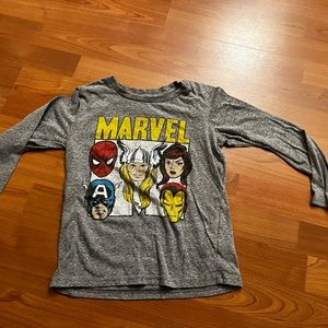 Marvel superhero long sleeve shirt size 6